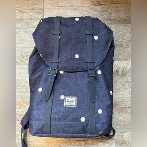 Herschel Crosshatch Polka Dot
Retreat Backpack